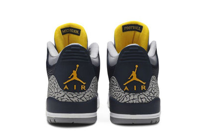 Jordan 3 Retro Michigan PE