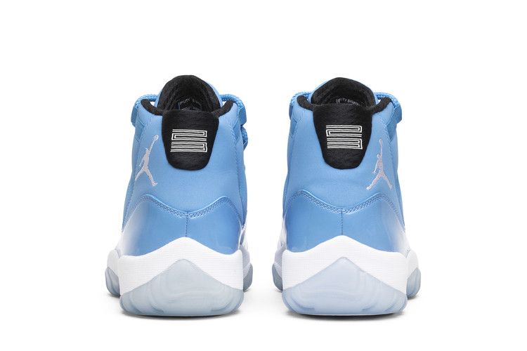 Jordan 11 Retro Pantone