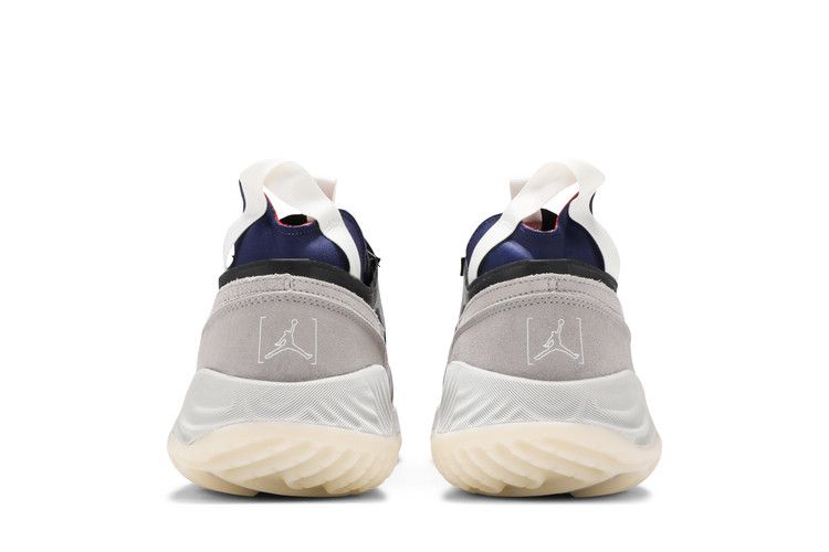 Jordan Delta Breathe Clear Medium Grey