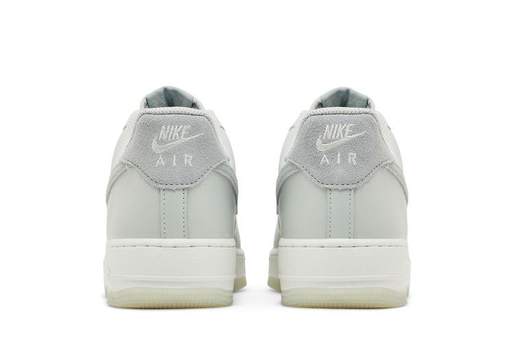 Nike Air Force 1 '07 Light Silver Pumice