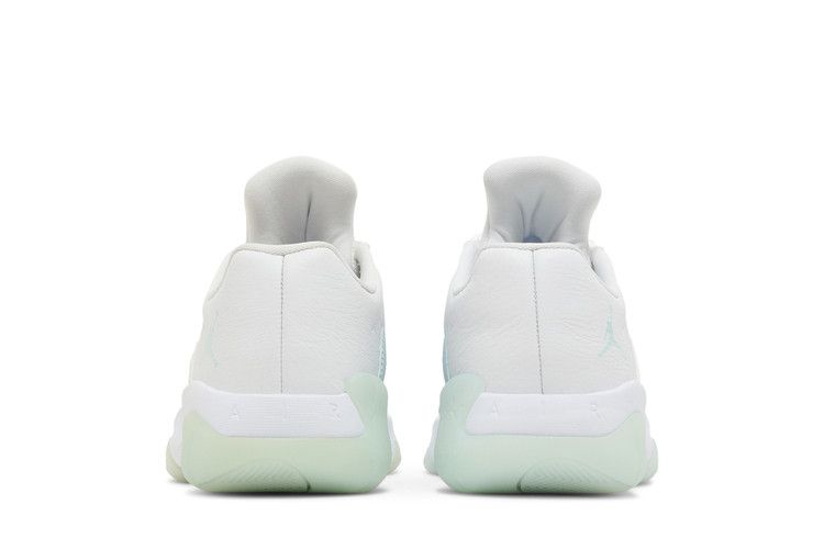 Jordan 11 CMFT Low Igloo (Women's)