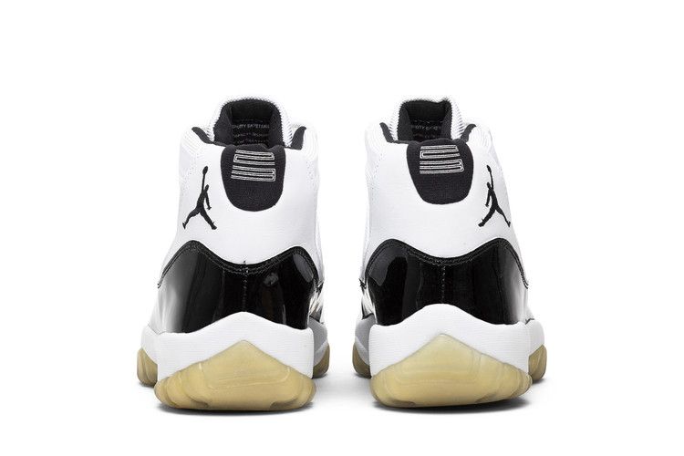 Jordan 11 Retro Concord (2000)