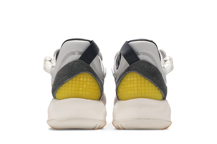 Jordan MA2 Vast Grey