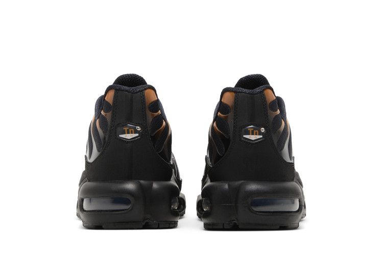 Nike Air Max Plus Dark Obsidian Monarch