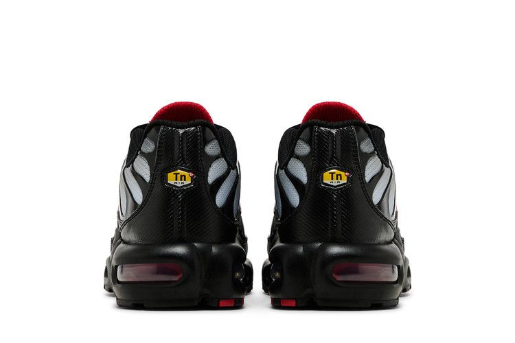 Nike Air Max Plus Black Gradient Red