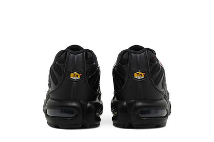 Nike Air Max Plus Deadpool