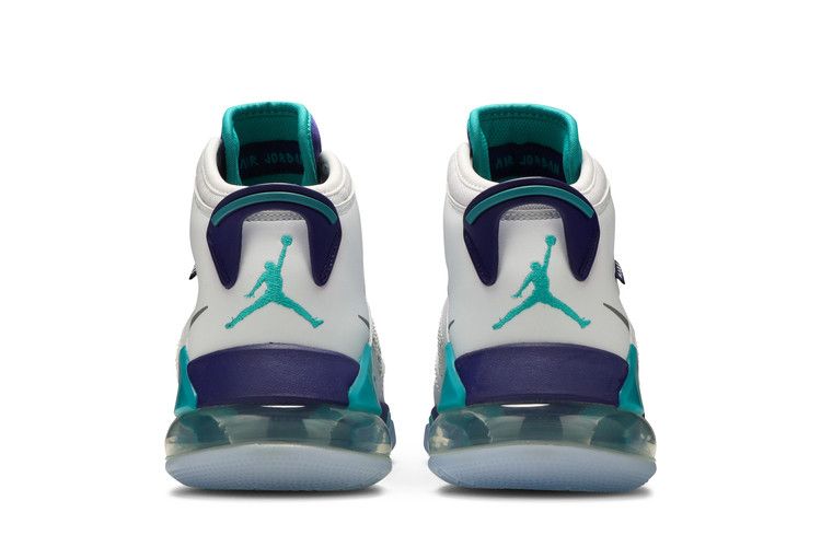 Jordan Mars 270 Grape