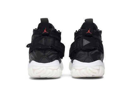Jordan Proto React Black White