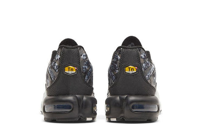 Nike Air Max Plus Dark Smoke Grey