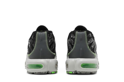 Nike Air Max Plus Essential Crater Green