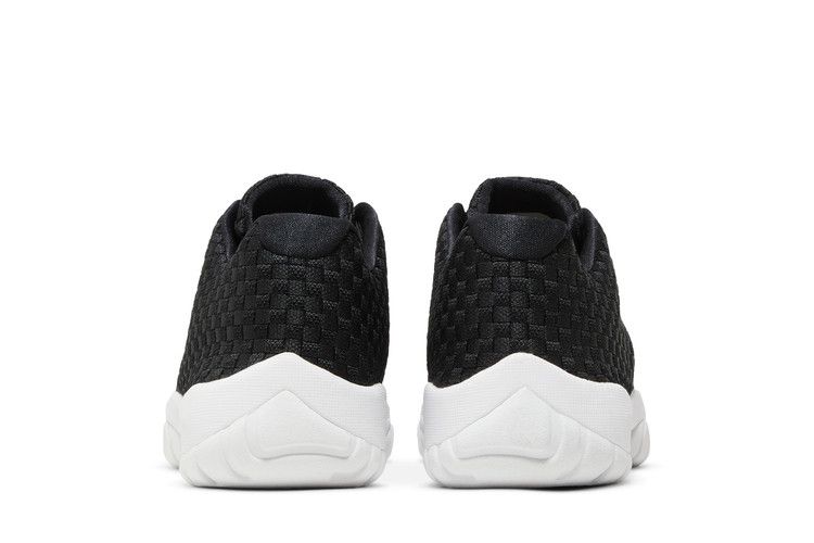 Jordan Future Low Black White (2018)