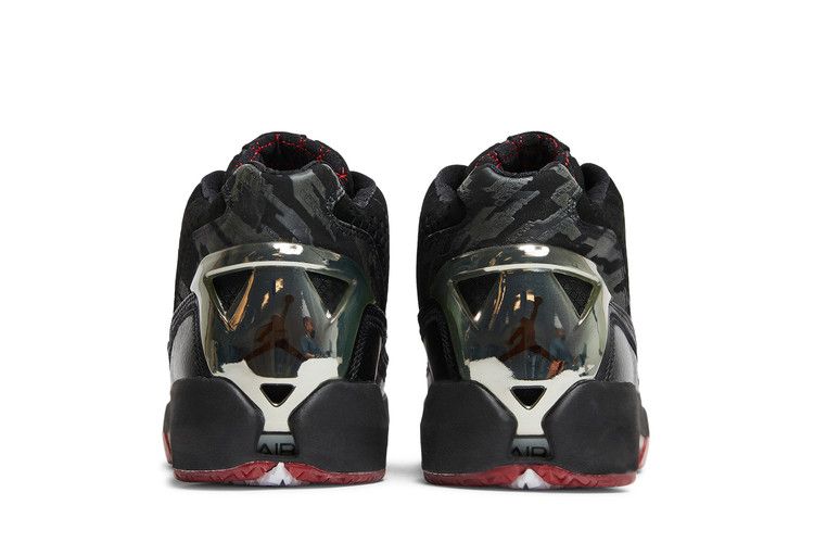 Jordan 22 OG Black Varisty Red 5 8ths