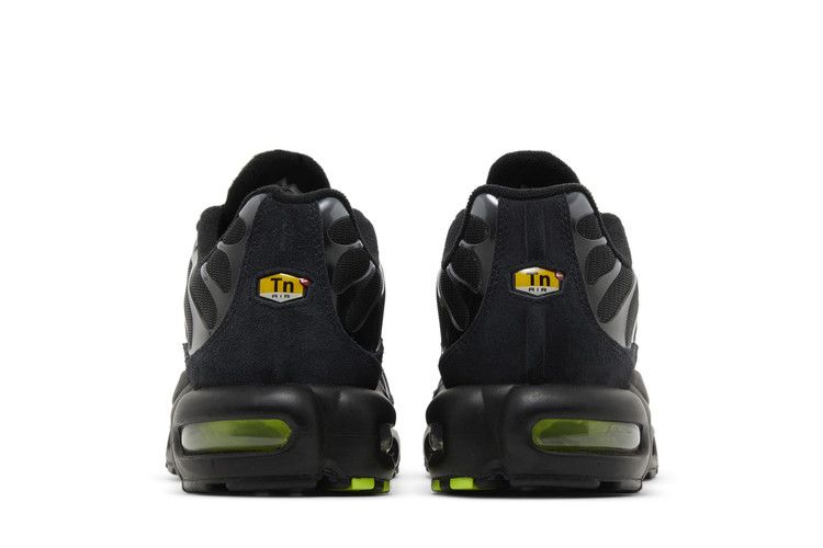 Nike Air Max Plus Black Volt