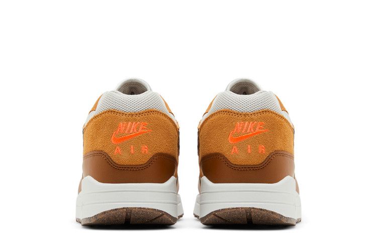 Nike Air Max 1 Essential British Tan Light Bone