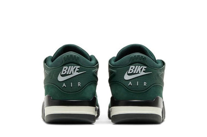 Jordan 4 RM SP Nigel Sylvester Grandma's Driveway