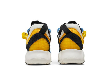 Jordan MA2 University Gold