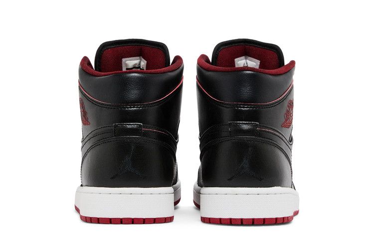 Jordan 1 Retro Mid Black Red White