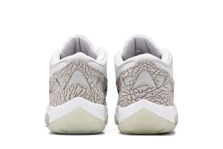 Jordan 11 Retro Low IE Cobalt (2003)