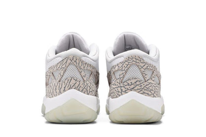 Jordan 11 Retro Low IE Cobalt (2003)