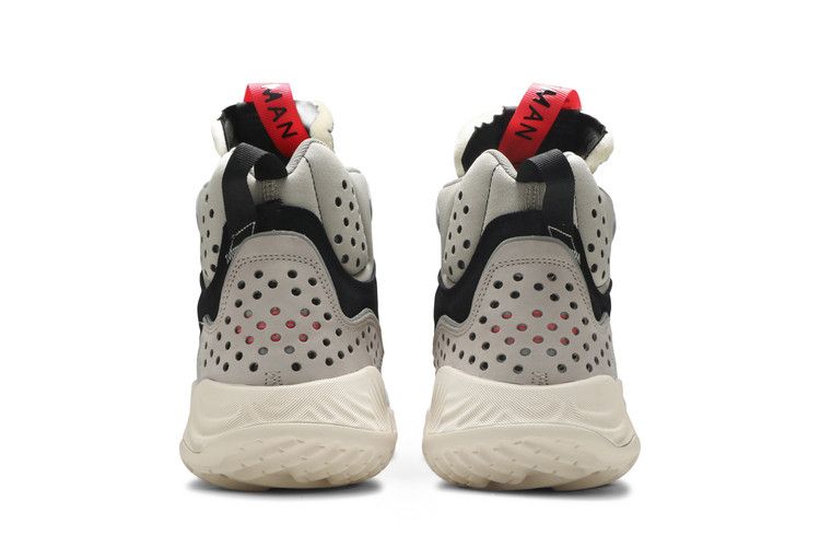 Jordan Delta Mid Hasta