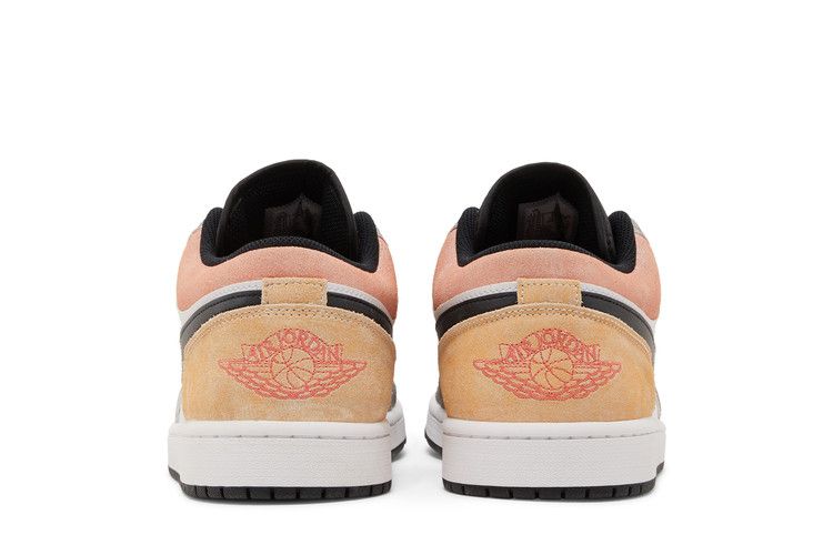 Jordan 1 Low SE Flight Club