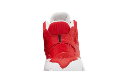 Jordan Max Aura 4 University Red