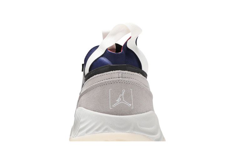 Jordan Delta Breathe Clear Medium Grey