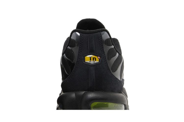 Nike Air Max Plus Black Volt