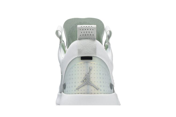 Jordan XXXIV Low PF Pure Money (White Sole)