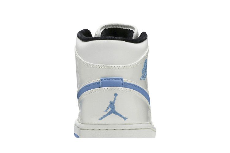 Jordan 1 Retro Legend Blue