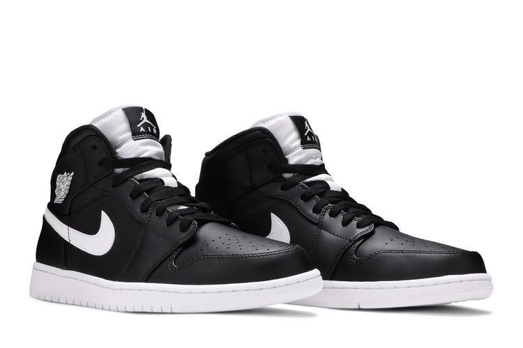 Jordan 1 Retro Mid Black White