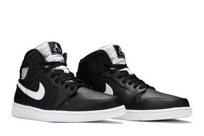 Jordan 1 Retro Mid Black White