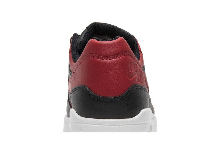 Nike Air Max 1 Bred