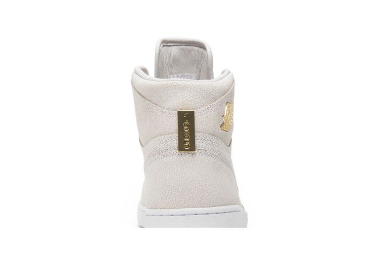 Jordan 1 Retro Pinnacle White