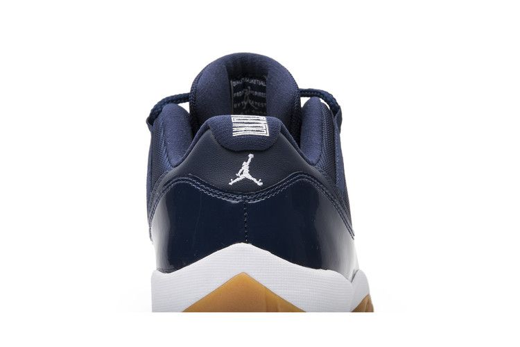 Jordan 11 Retro Low Midnight Navy