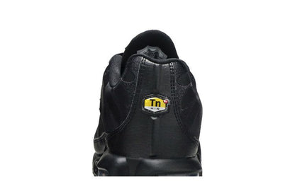 Nike Air Max Plus Triple Black Leather