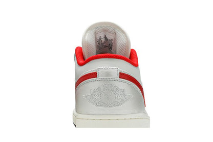 Jordan 1 Low Night Track