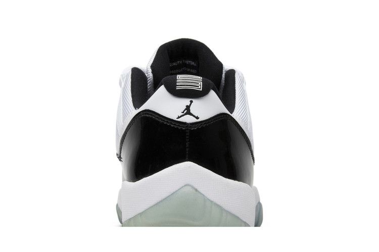 Jordan 11 Retro Low Concord