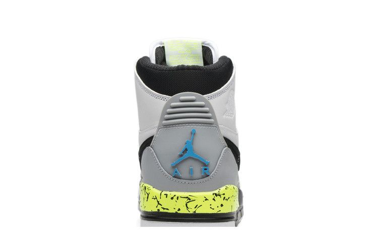 Jordan Legacy 312 Command Force Volt