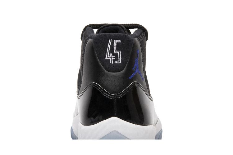 Jordan 11 Retro Space Jam (2016)