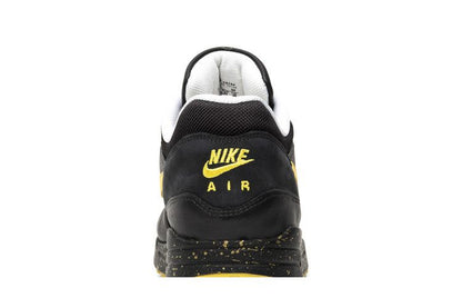 Nike Air Max 1 Livestrong