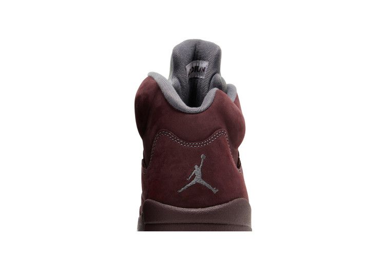 Jordan 5 Retro Burgundy (2023)
