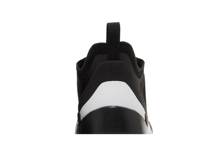 Jordan Zion 2 Black Metallic Gold