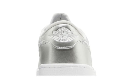 Jordan 1 Retro Low Golf Gift Giving Pack