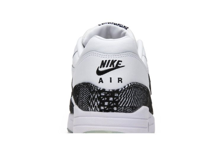 Nike Air Max 1 BHM (2015)