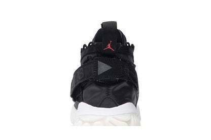 Jordan Proto React Black White