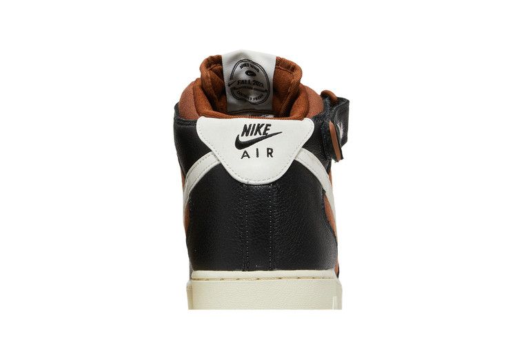 Nike Air Force 1 Mid '07 Vintage Off-Noir Pecan