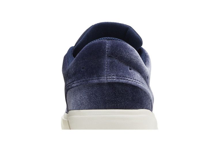 Jordan Series .01 SE Velvet Midnight Navy (Women's)
