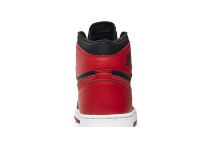 Jordan 1 Retro Bred (2001)