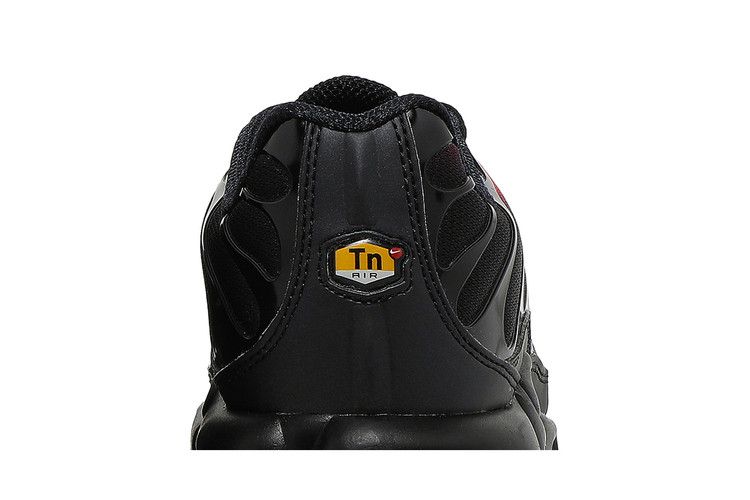 Nike Air Max Plus Deadpool